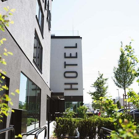 Grefis Hotel Грефельфинг Экстерьер фото