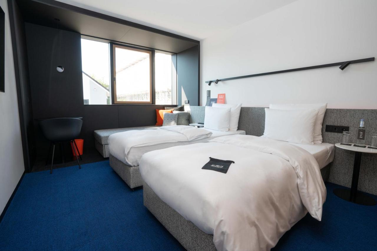 Grefis Hotel Грефельфинг Экстерьер фото