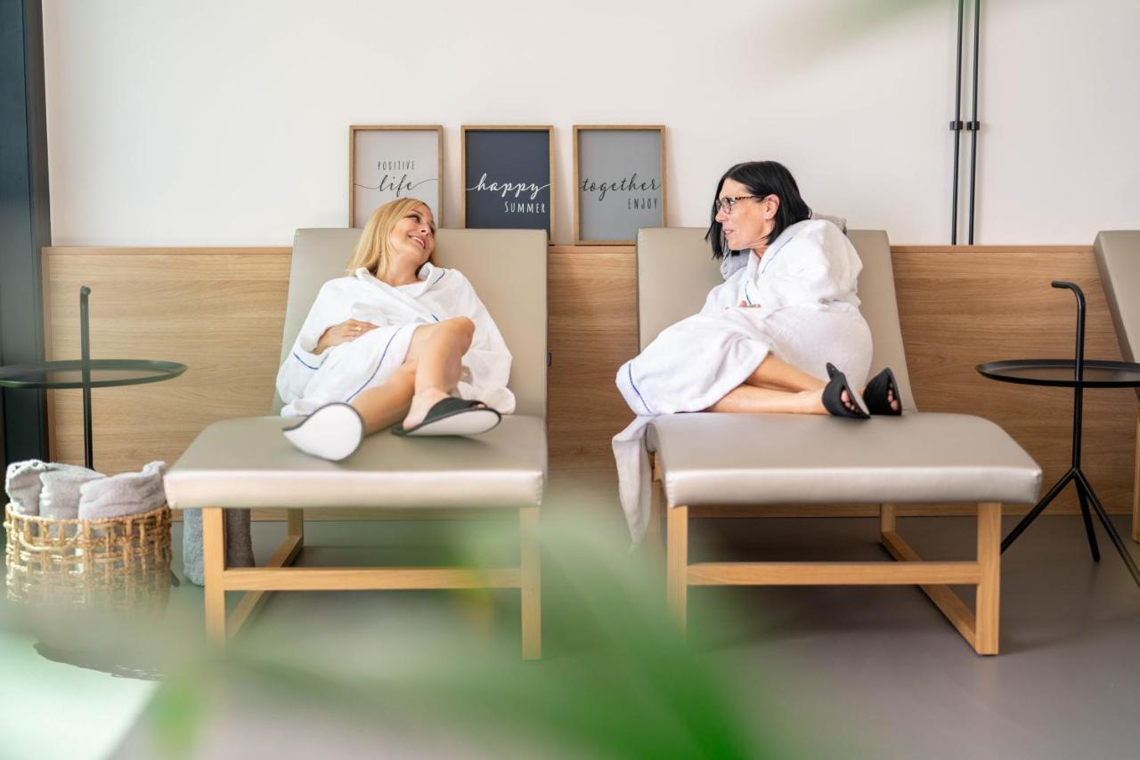 Grefis Hotel Грефельфинг Экстерьер фото