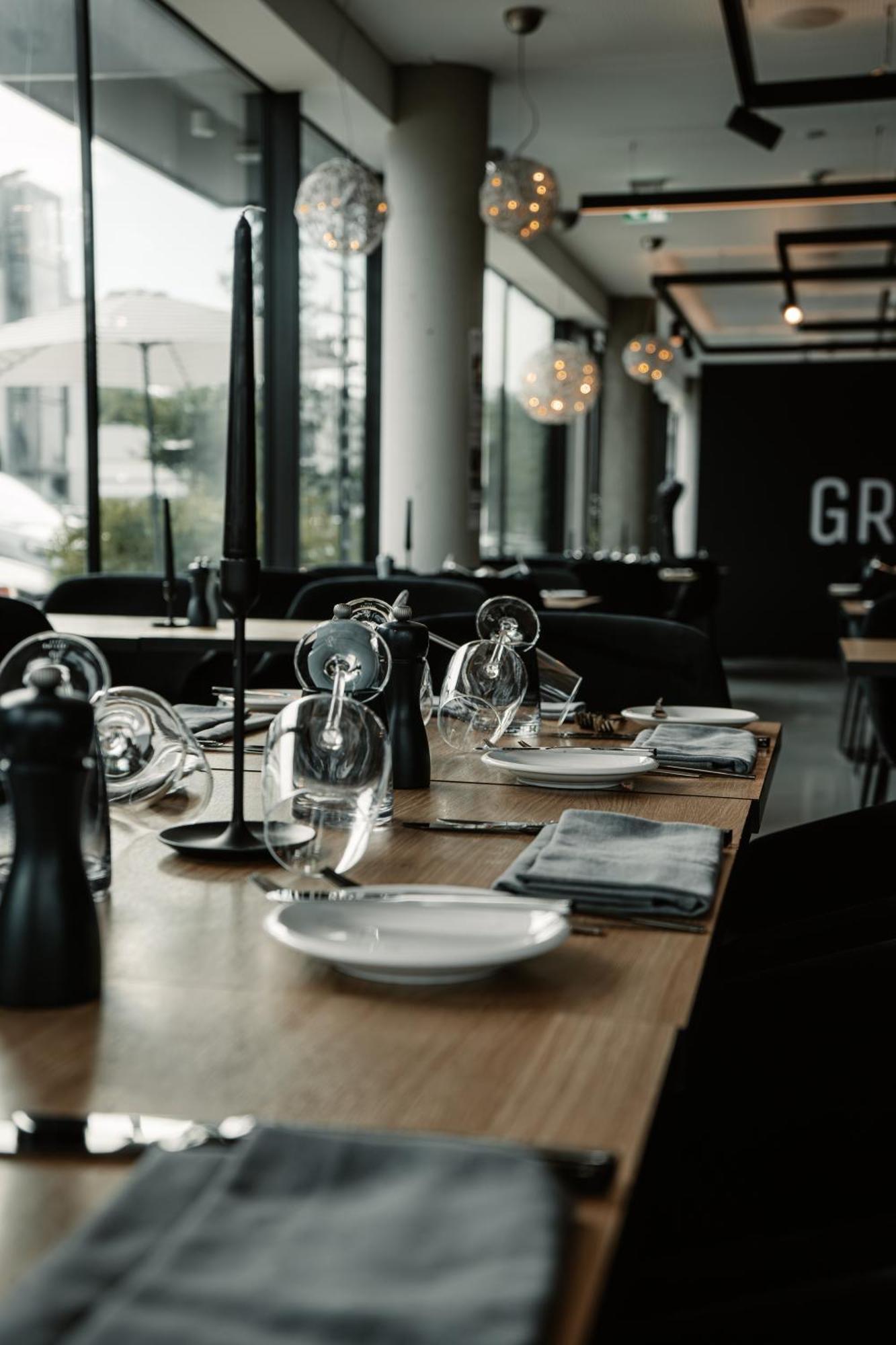 Grefis Hotel Грефельфинг Экстерьер фото